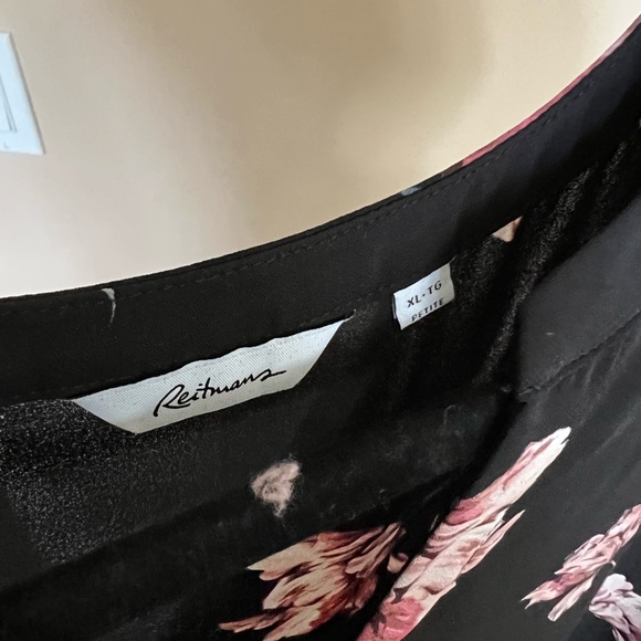 Black flowery women’s blouse for sale - Picture 3 of 3